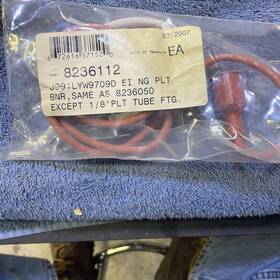 Burnham Q90aa-1c Baso Johnson Controls 8236112/8236050 Pilot Burner Assembly With Sensor