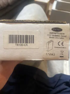 33zcsptco2-01 Carrier Co2 Ventilation Sensor