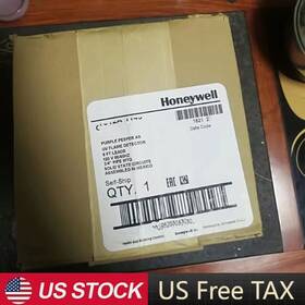 Honeywell C7012a1160 1pcs New Burner Controller