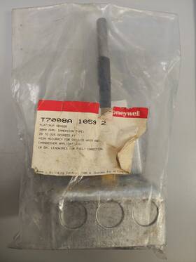 Honeywell T7008a1059 Platinum Duct Sensor