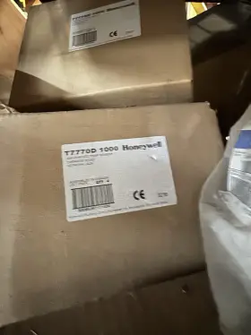 T7770d1000 Honeywell Temp Sensor New