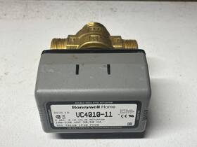 Honeywell Vc4010-11 Vc4011zz11 / Three Way Actuator Valve