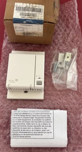 Te-67pt-2b00 Johnson Controls 1k Platinum Sensor Te-67pt-2b00 Johnson Controls 1k Platinum Sensor