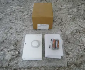 Wrz-ttp0000-0 Johnson Controls New Wireless Mesh Room Sensor / Transmitter