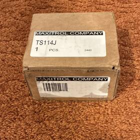 Maxitrol Ts114j Discharge Air Sensor 110 -160 Temperature Range Black