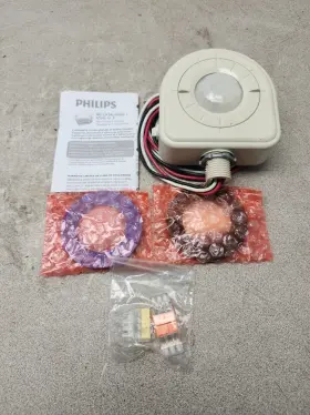 7-24337-001 Philips New In Bag Icuh-u-s High/low Bay Passive Infrared Sensor