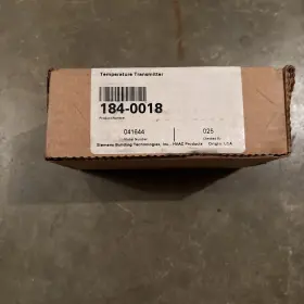 184-0018 Siemens Temperature Sensor Transmitter / Tt184