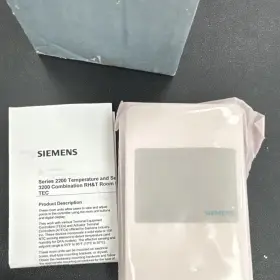 563-102-01 Siemens Series 2200 Combination Rh&t Room Sensor White