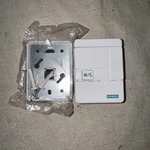 Siemens 540-662B Electronic Room Sensor White New. Price: $30.00.