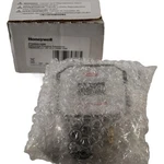 New Honeywell P7650A1000, Differential Pressure Transducer Sensor 0-.1'', 0-.25'. Price: $76.98.
